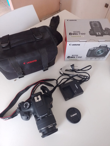 Cámara Canon Eos T100 Premium Kit 18-55 Mm Lente Negro (Usado)