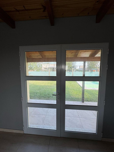 Venta | Casa 2 Dorm. Pileta | Funes City
