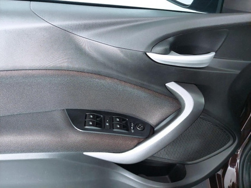 Imagem 9 de 15 de 152690 - Fiat Cronos 2019 Com Garantia