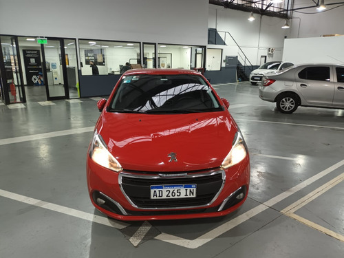 Peugeot 208 1.6 Allure