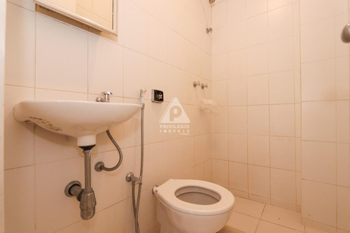 Imagem 30 de 30 de Linda Casa Triplex No Jardim Botânico. - 46013