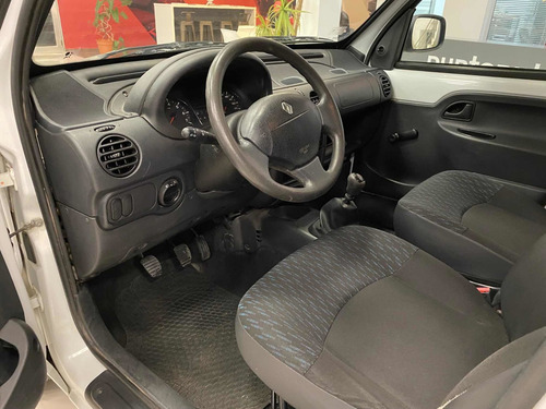Imagen 8 de 14 de Renault Kangoo 2016 1.6 Furgon Ph3 Confort 1plc