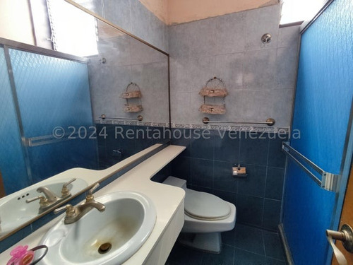 Rm Casa En Venta En El Castillejo, Miranda