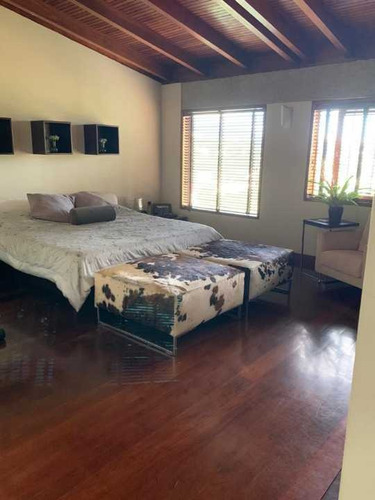 Imagen 11 de 14 de Se Vende Casa 450m2 3h+s/4.5b+s/5p Pdos Del Este