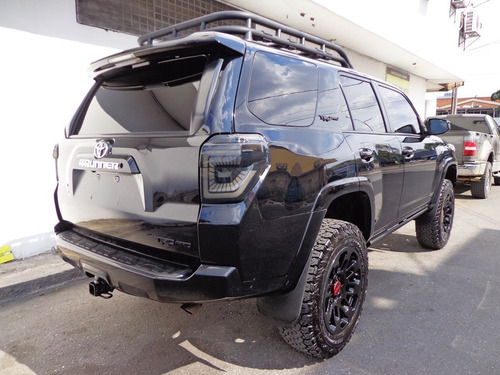 Imagen 4 de 18 de Toyota 4runner Trd Pro Off Road 2018 V6 4x4 Automático