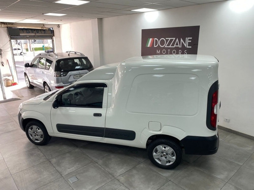 Imagem 6 de 13 de Fiat Fiorino 2019 1.4 Hard Working Flex 4p