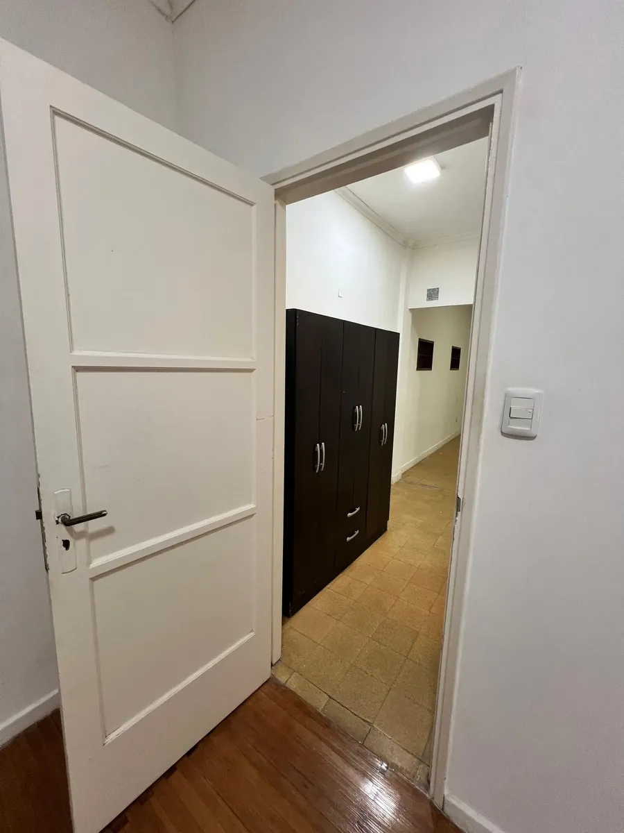 Cómodo Apartamento Con Bajos Gastos Comunes · Foto 3