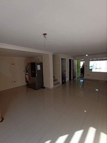 Townhouse En Villa La Fontana San Diego Socc
