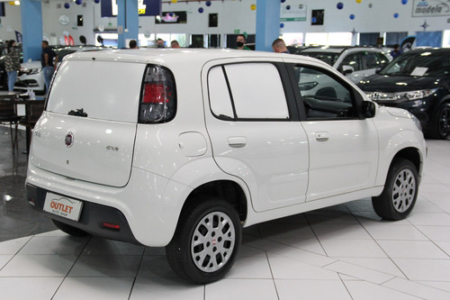 Imagem 4 de 11 de Fiat Uno 1.0 Furgão 8v Flex 4p Manual