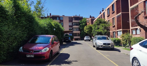 Lindo Departamento En Condominio Av Las Condes Con La Abadía