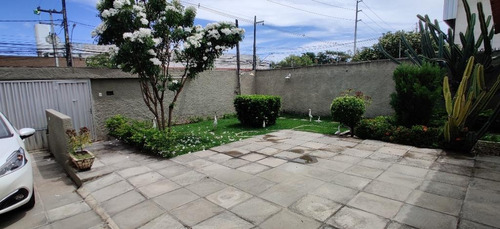 Imagem 19 de 22 de Casa Com 3 Quartos À Venda, 260 M² Por R$ 799.999 - Boa Viagem - Recife/pe - Ca0184