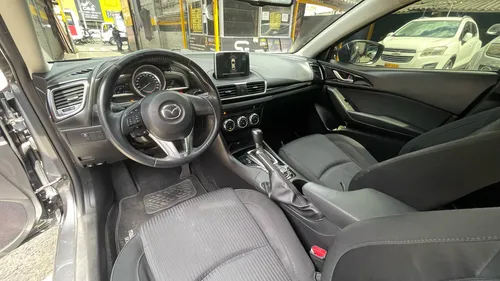Mazda 3 2.0 Touring At