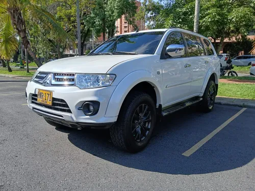 Mitsubishi Nativa 3.0l