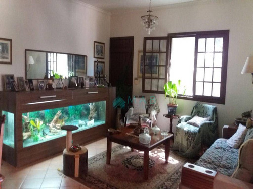 Imagem 10 de 20 de Casa Térrea Com 4 Dormitórios À Venda, 265 M² Por R$ 1.600.000 - São João Do Rio Vermelho - Florianópolis/sc - Ca0028