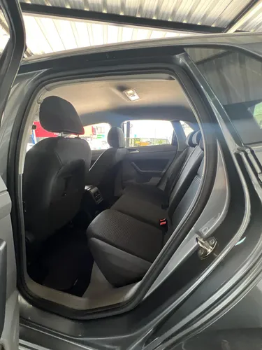 Volkswagen Polo Confortline 1.6 Comfortline