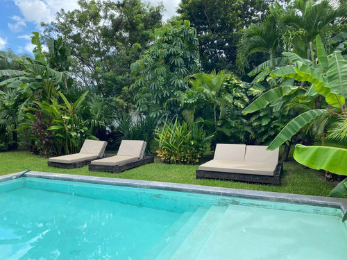 Casa En Venta Con O Sin Muebles En Cancun, Lagos Del Sol