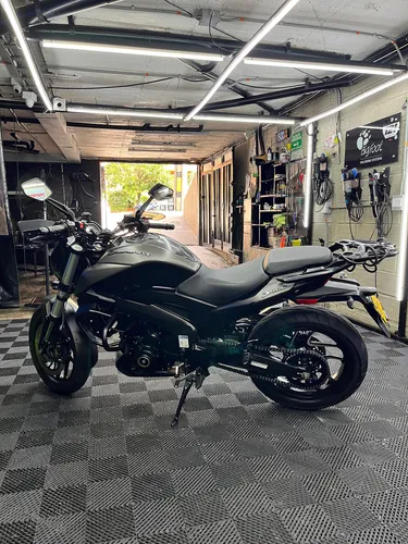 Dominar 400 Touring Modelo 2023