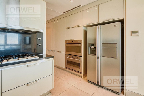 Imagen 13 de 30 de Le Parc Alcorta ! 2 Dorm. Dep. 3 Cocheras. Amenities. Amueblado.