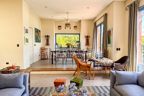 Venta Preciosa Casa Estilo Italiana Toscana, Maitencillo