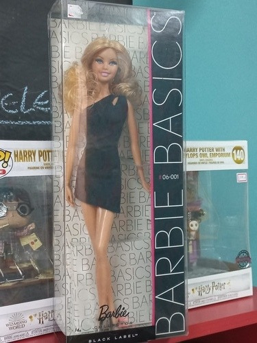 Barbie Basics Black 006 01 Loira Model Muse Look Collector