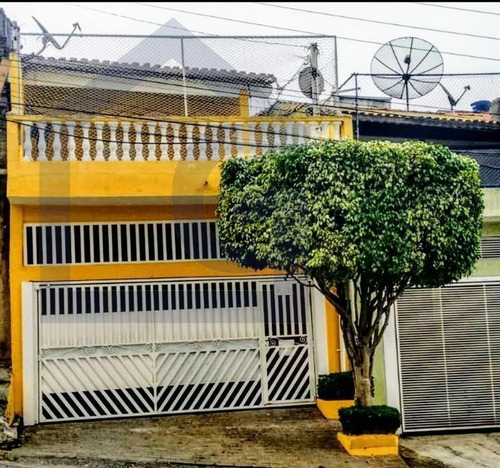 Casa Para Venda, 3 Dormitórios, Condomínio Maracanã - Santo André - 5643