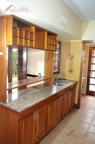Imagen 6 de 23 de Lote Propio - Jardin Parquizado - Quincho - Parrilla - Garage Pasante