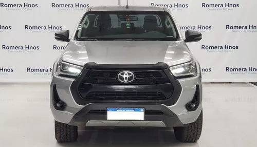 Toyota Hilux 2.8 Cd Srx 177cv 4x4 At