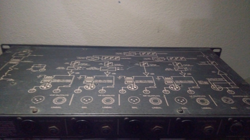 Imagen 3 de 4 de Crosover Peavey V4x