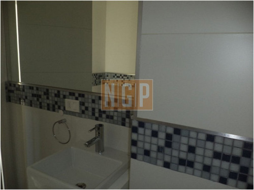 Ed Nuevo Con Servicios, Muy Cerca Del Mar. Consulte-ref:7973