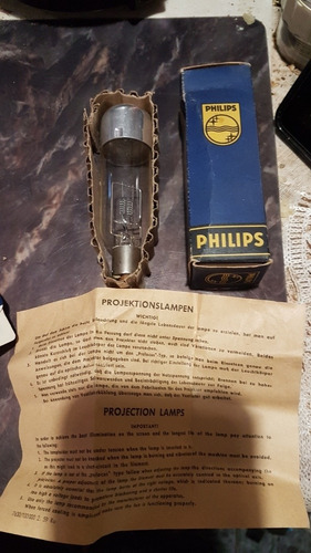 Lámpara Philips 7202 N 05 110v 300w Para Proyector