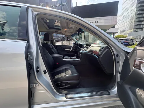 Infiniti M37 Premium