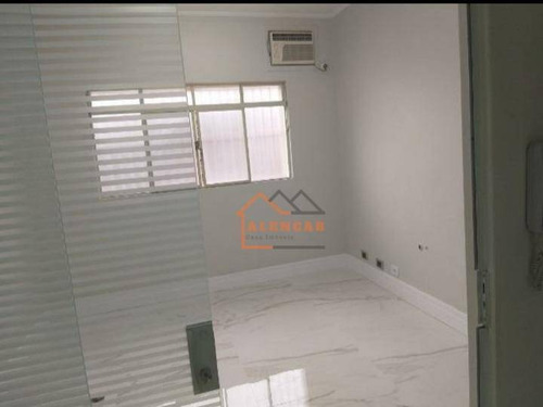 Duas Casas Em Excelente Localização Sendo 1 Sobrado Com 4 Dormitórios À Venda, Área Total 264 M² Por R$ 900.000 - Vila Carrão - São Paulo/sp - So0251