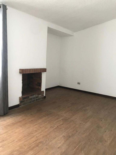 Imagen 2 de 4 de Casa En Alquiler En Zona 14