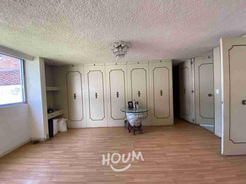 Casa En Real De Las Lomas, Miguel Hidalgo Con 3 Recámaras, 410 M², Id: 138135