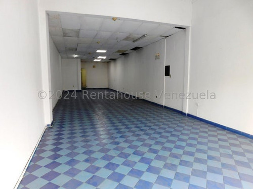Maritza Lucena Trae Bello Y Estratégico Local En Alquiler En Centro De Barquisimeto, #25-108- Alto Tráfico Vehicular Y Peatonal, Amplios Espacios, Para Adaptarlos A Diferentes Ramas.