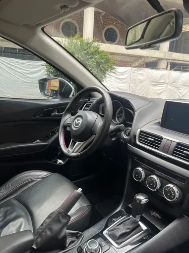 Mazda 3 2.0 Touring At
