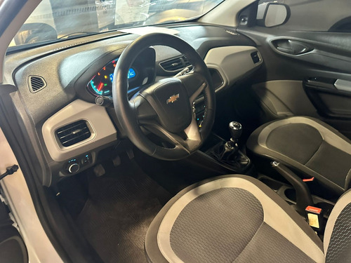 Chevrolet Onix 1.0 MPFI LT 8V FLEX 4P MANUAL