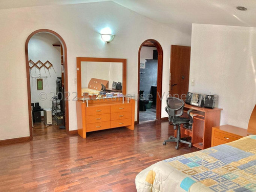 Casa En Venta 22-26314 En Urb Miranda