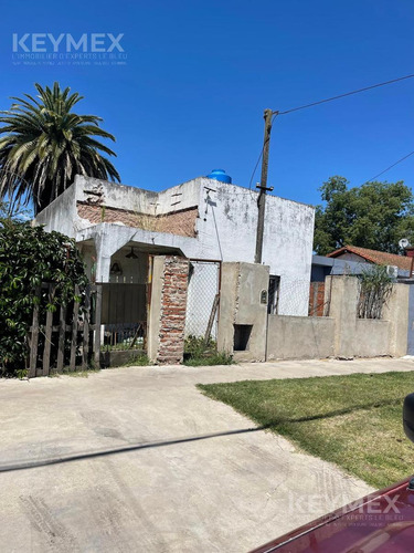 Casa A Reciclar Con Gran Potencial Y Excelente Ubicación
