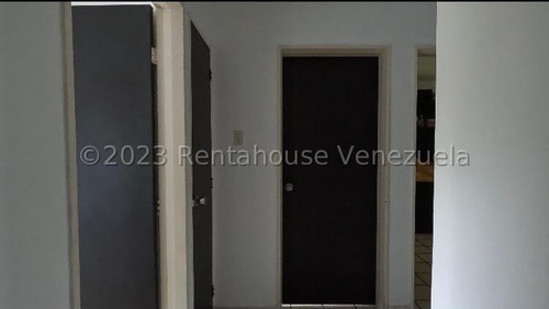 Imagen 21 de 30 de Apartamentos Acepta Financiamiento. $10.000 De Inicial El Restante Para Ser Cancelado En 3 Meses En Venta En Zona Centro De Barquisimeto , Lara 23-22914 Vip