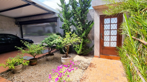 Refúgio Exclusivo Em Atibaia: Casa De Arquitetura Única No Coração Do Jardim Floresta!! Abaixo Da Avaliação!! (avaliada Em R$ 1.7k)