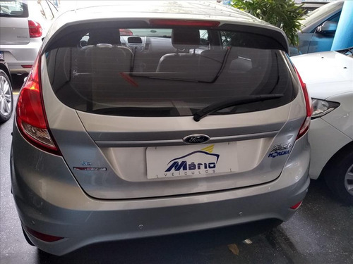 Imagem 6 de 10 de Fiesta 1.6 Se Hatch 16v Flex 4p Powershift