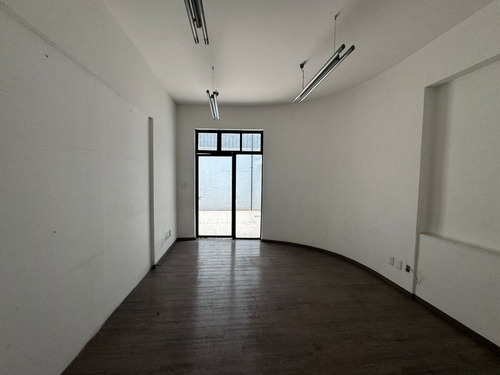 Casa Con Uso De Suelo En Renta En Polanco