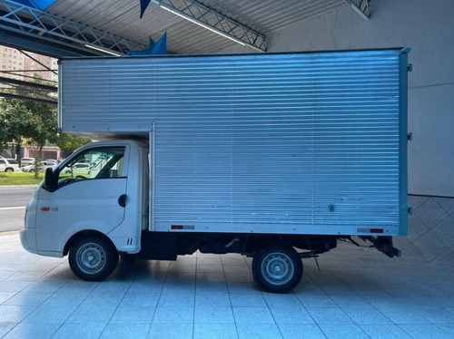 Hyundai Hr 2.5 Ano 2011 / 2012 Bau Com Avanço Carga Seca