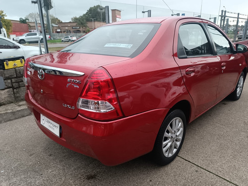 Toyota Etios 1.5 Sedan Xls
