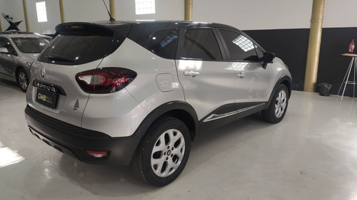Imagem 4 de 8 de Renault Captur Life 1.6 16v Flex 5p Aut. 2018/2018