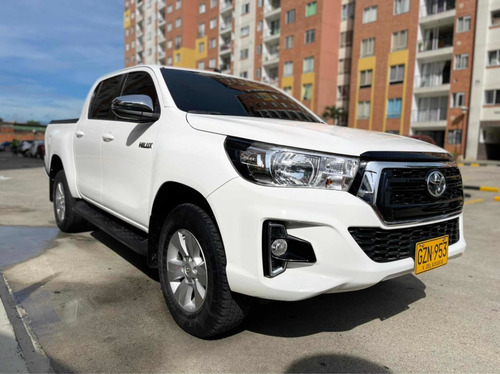 Toyota Hilux 2020 2.4l