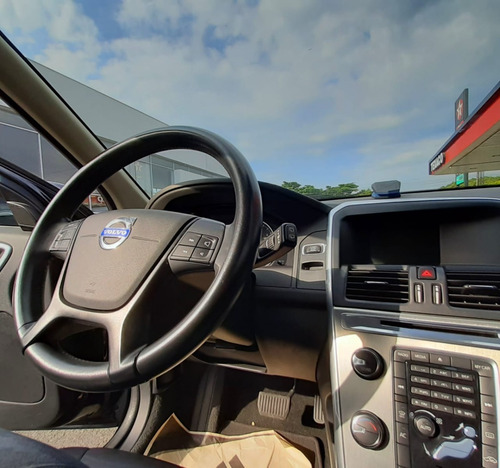 Volvo Xc60 T5 2.0 Turbo 2013 Fwd Aut.secuencial 592