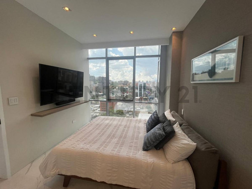 Venta De Apartamento De Lujo Con Financiamiento En Torre Sky Park, Las Mercedes