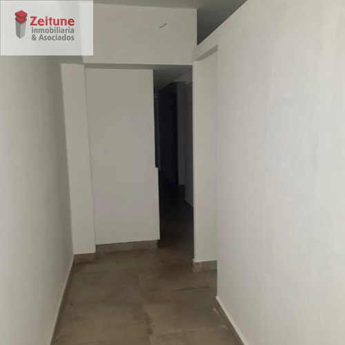 Local Comercial En Alquiler - Jujuy 26 Loc. 2